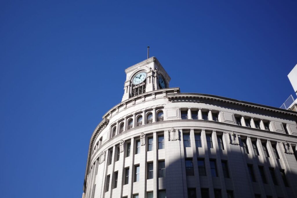 歴史ある日本橋から銀座への東海道散歩の画像